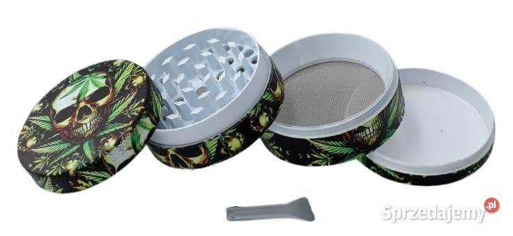 Grinder Młynek do Tytoniu Czaszka Otoczona Ostrowy nad Okszą