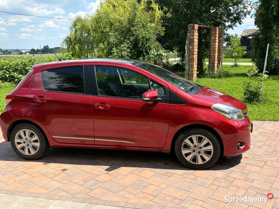 Toyota Yaris III dach panoramiczny 2 komplety świętokrzyskie Rudawa