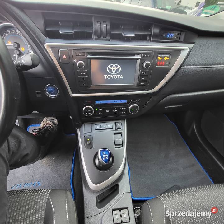 Toyota Auris Hybryda Góra Kalwaria sprzedam