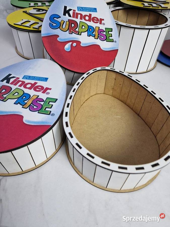 Kinder box Surprise Butelki, bidony i lunch boxy Leszno
