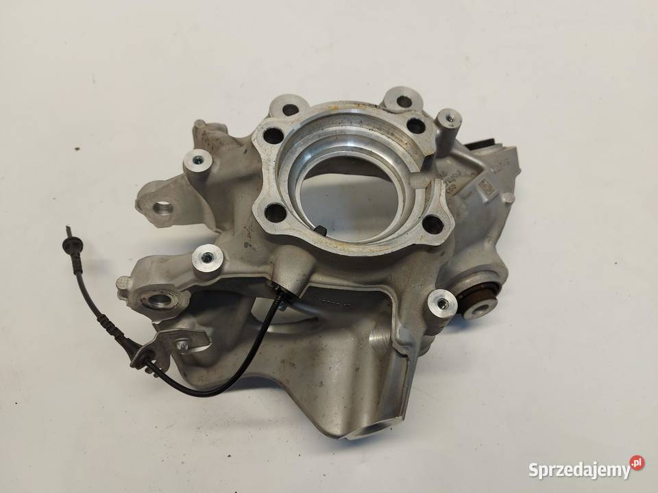 BMW 5 G60 530E Zwrotnica koła tył prawa 6898364