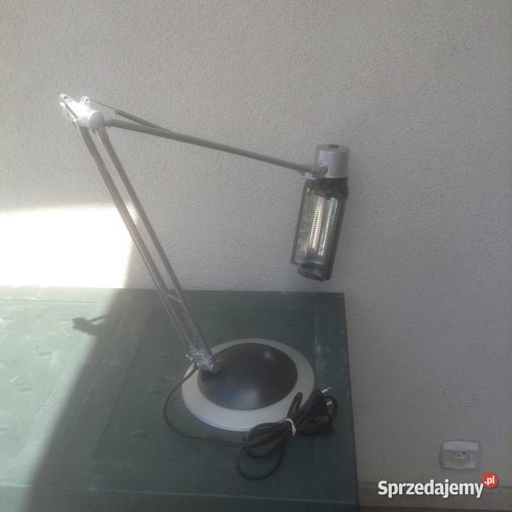 Lampka biurkowa z regulacją ustawienia w wielu Opole