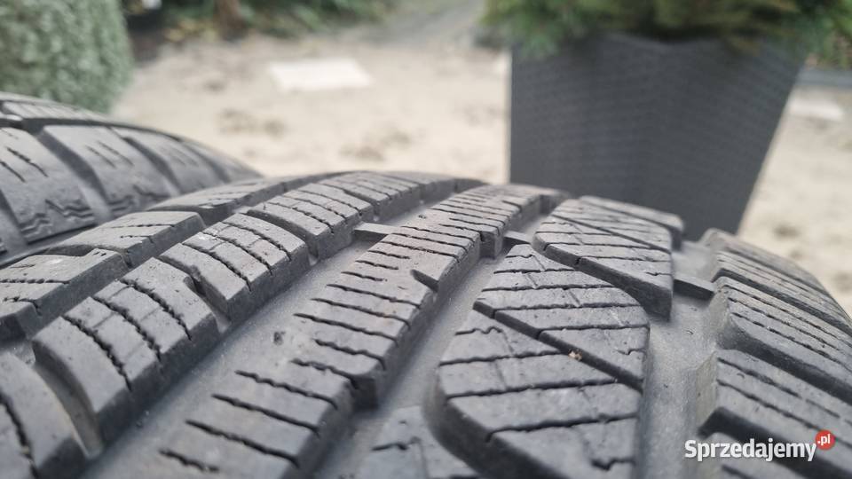 KOMPLET Opony zimowe 21560 R17 2018r BIEŻNIK 7mm Bydgoszcz