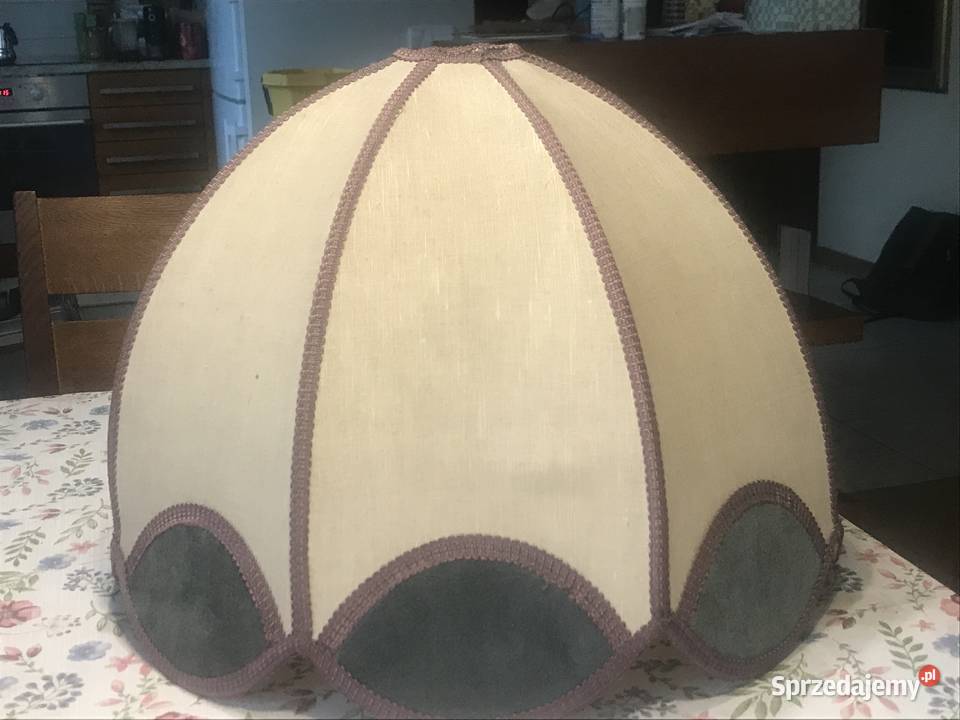 Abażur z materiału mazowieckie