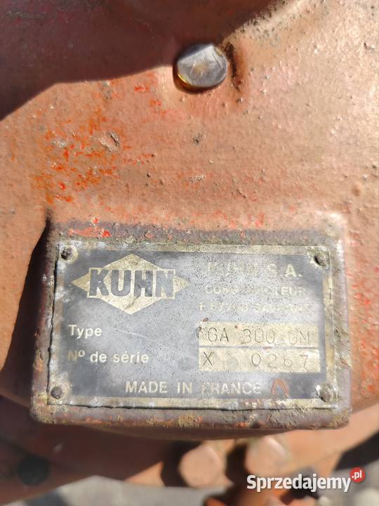 ZGRABIARKA KUHN GA300GM Zgrabiarki i przetrząsacze Bedlno