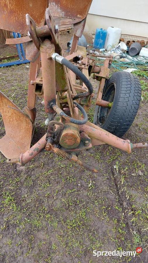 Pług OBROTOWY Ursus330 Tyble