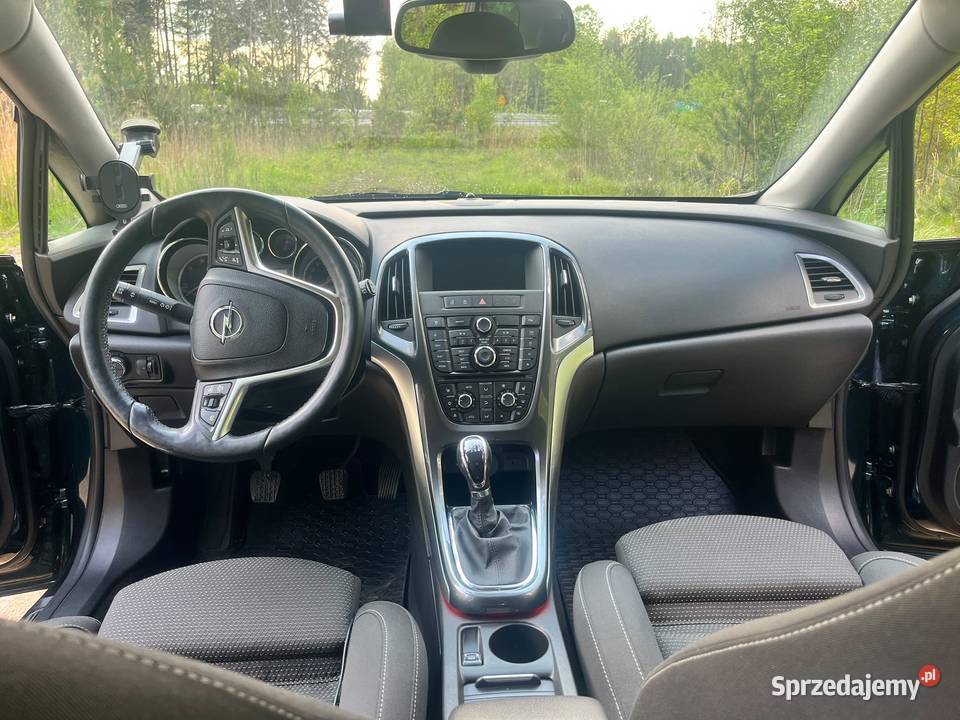 Opel Astra J Kombi 16 CDTI 136 Bogata wersja MP3 Chrzanów