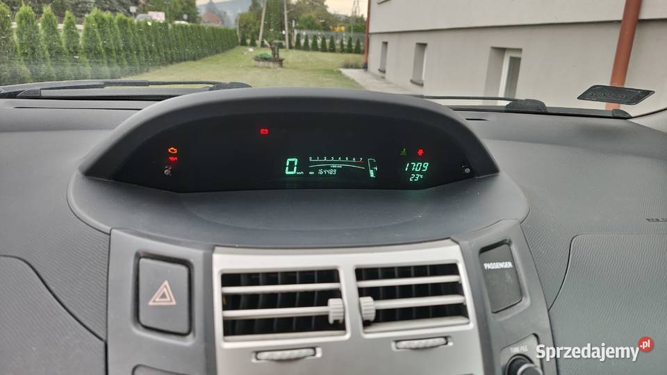 Toyota Yaris II 10 69 169489 manualna Ropica Polska