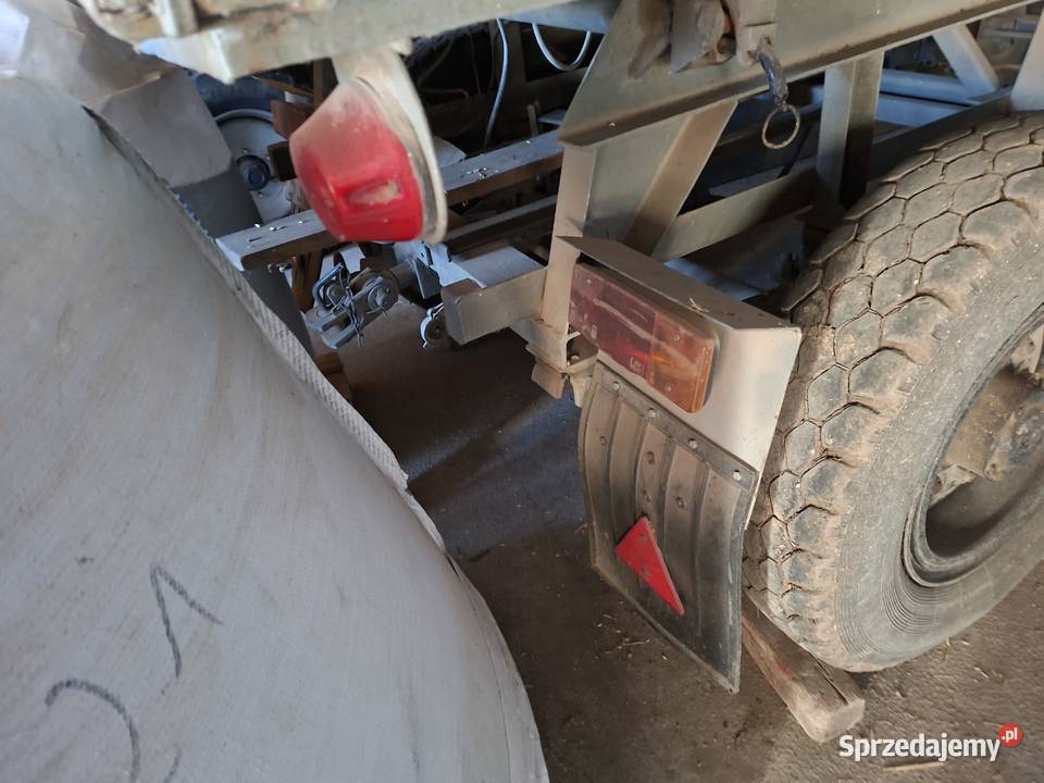 Przyczepa Autosan D55 Agco Waśniów