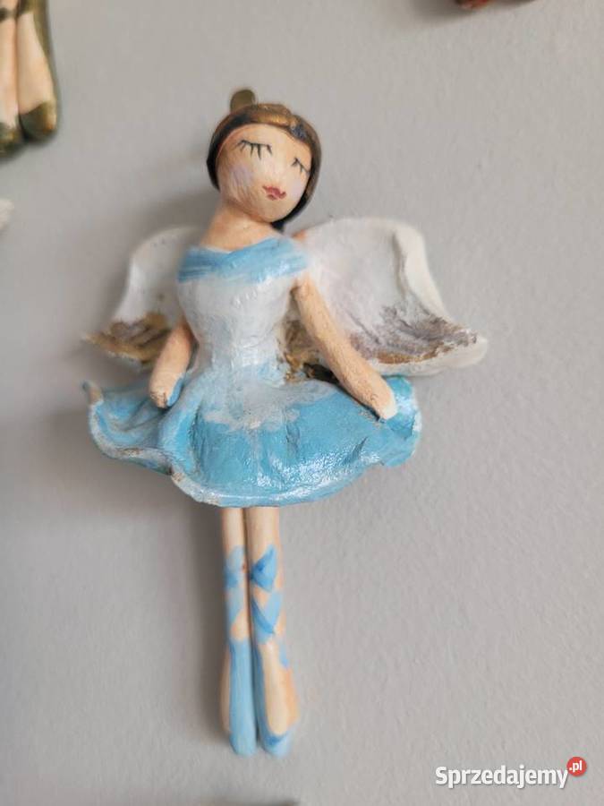 3 Aniołki piękne małe figurki w błękitach Figurki i rzeźby