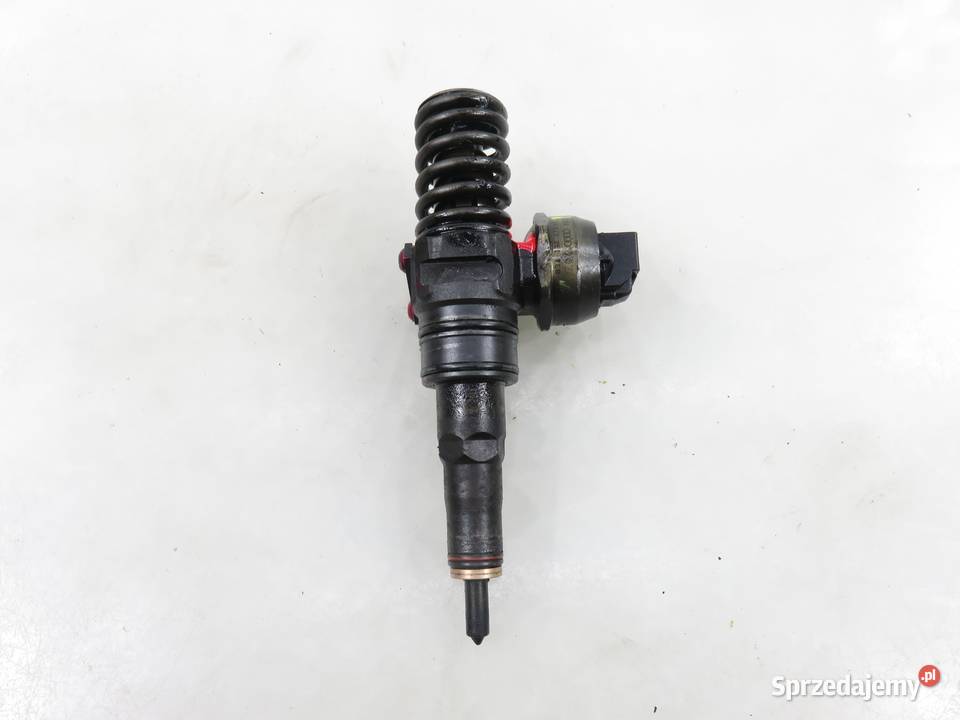 POMPOWTRYSKIWACZ VW GOLF V 19 TDI 038130073AG