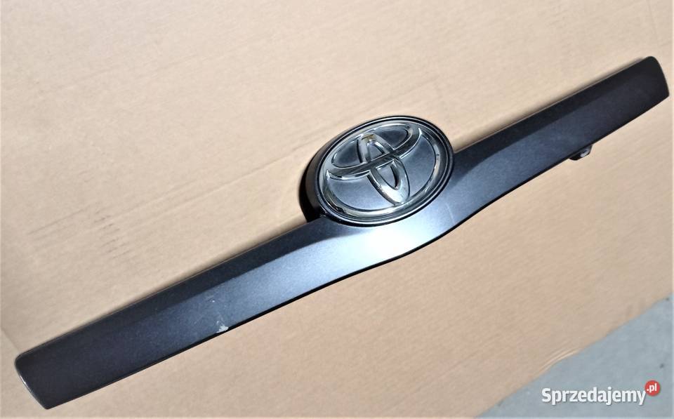 Listwa uchwyt klapy tylnej Toyota Verso 1G3 Rok produkcji 2010 Białystok