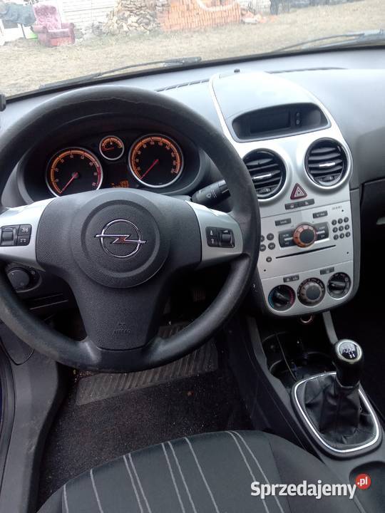 Opel Corsa 08 09r sprowadzony Ostrowiec Świętokrzyski