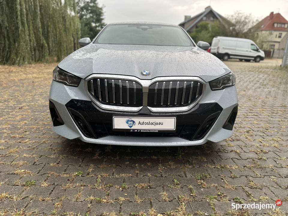 BMW 520i MPAKIET wynajem z wykupem w kwocie 4590 Rok produkcji 2025 mazowieckie Warszawa
