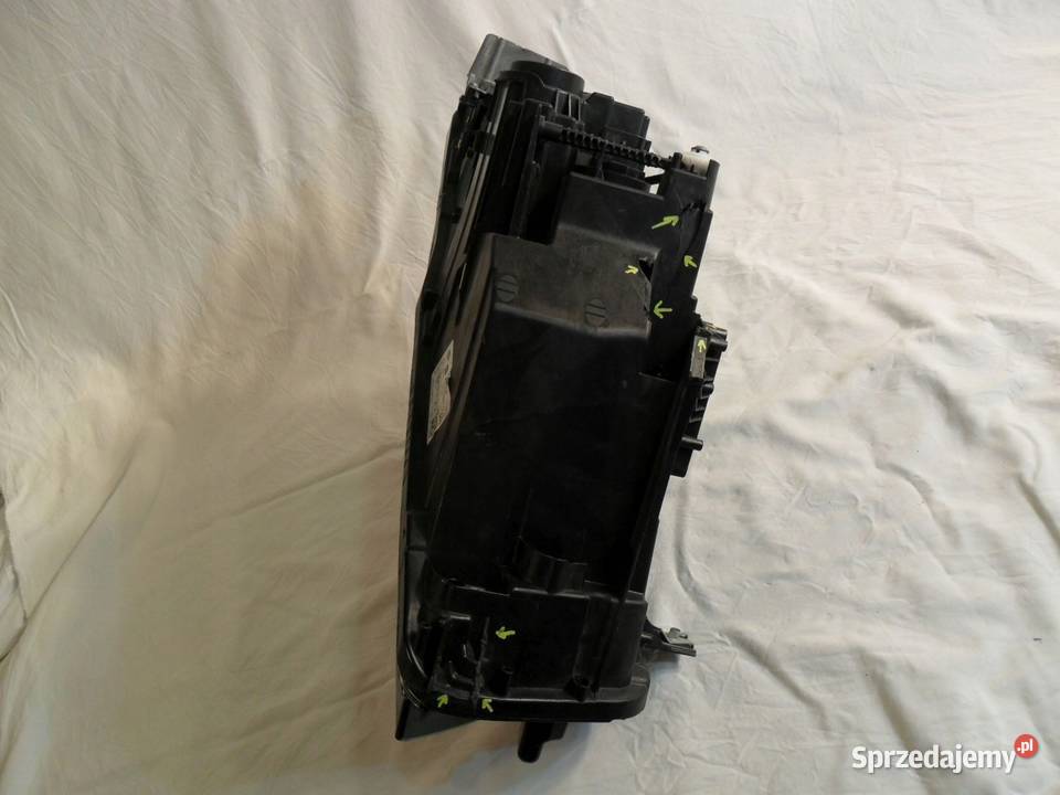 Reflektor seat ateca lift prawy full led lampa