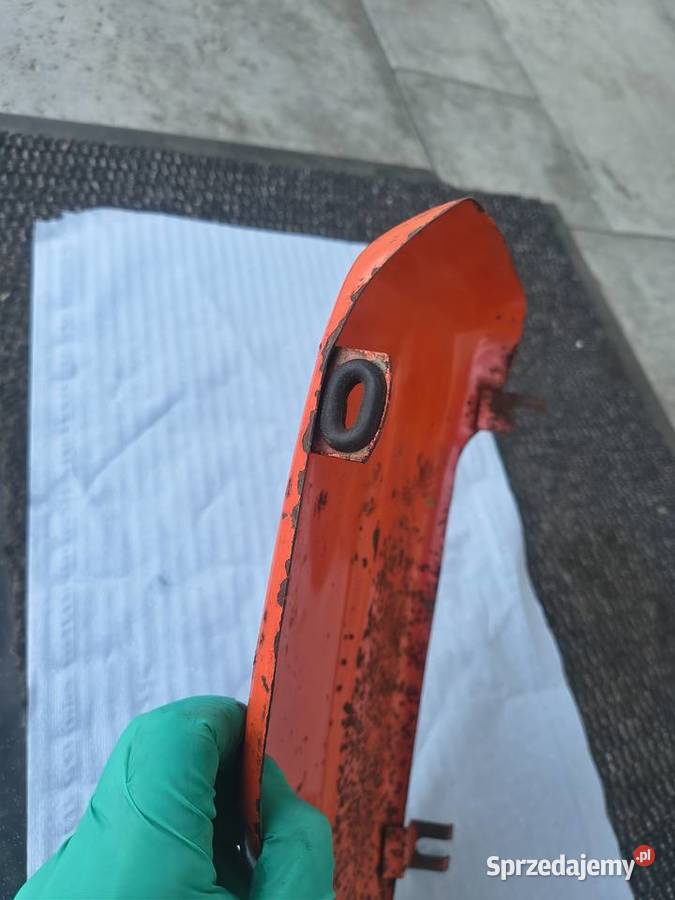 Metalowy boczek osłona praw WSK Bąk 125 Rzeszów sprzedam