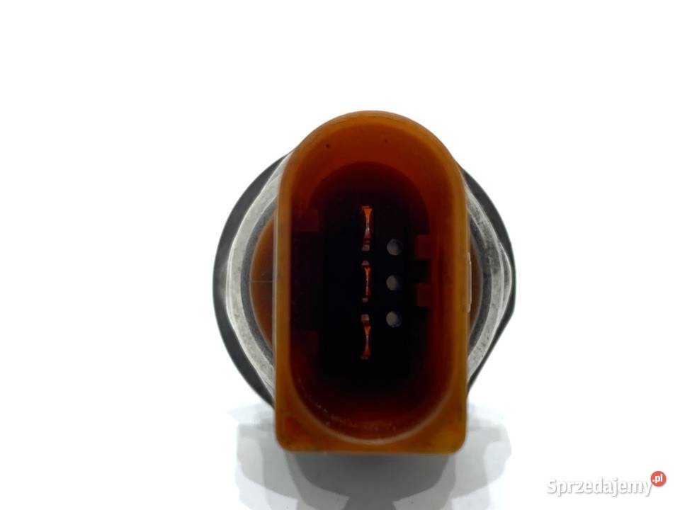 CZUJNIK CIŚNIENIA PALIWA VW PASSAT B7 03L906051 osobowe