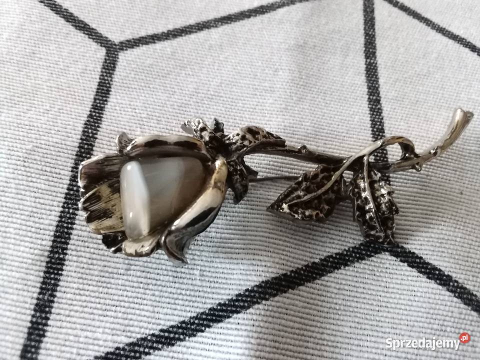 Prl broszka róża metal i kamień naturalny Łódź