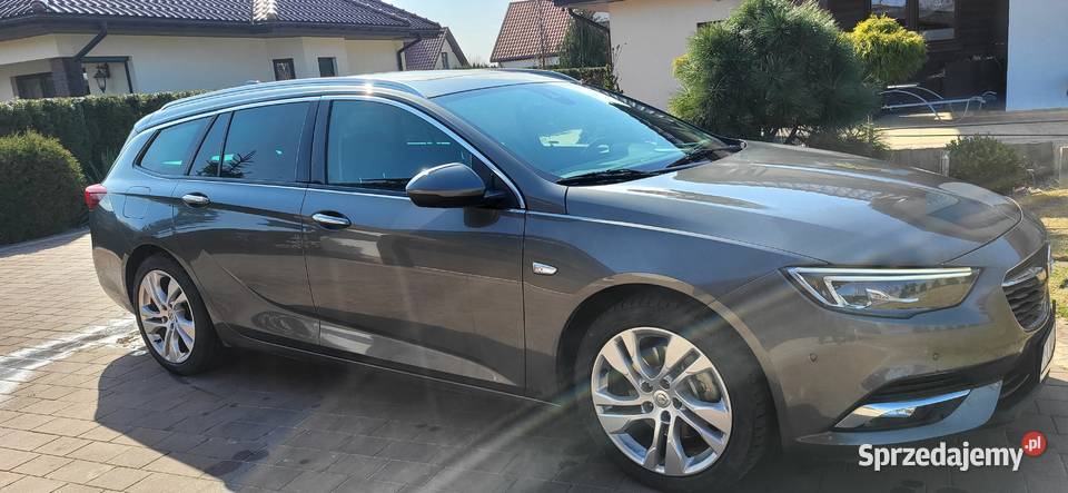 Opel Insignia 20 Cdti z 2017 roku Najbogatsza isofix Insignia Koluszki