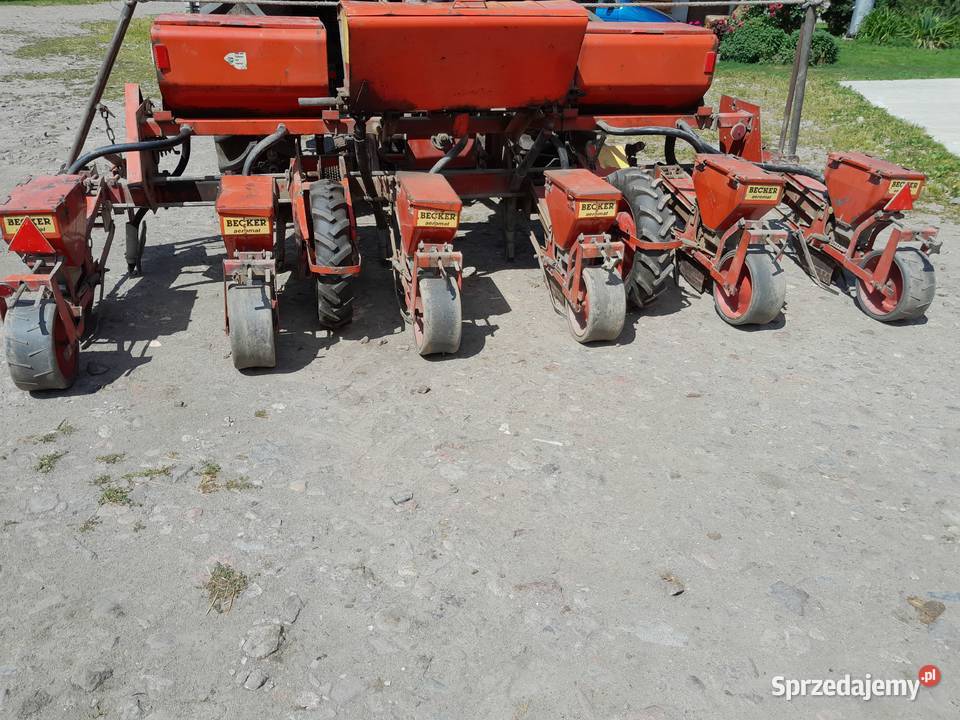 Siewnik do kukurydzy Becker Paniewo