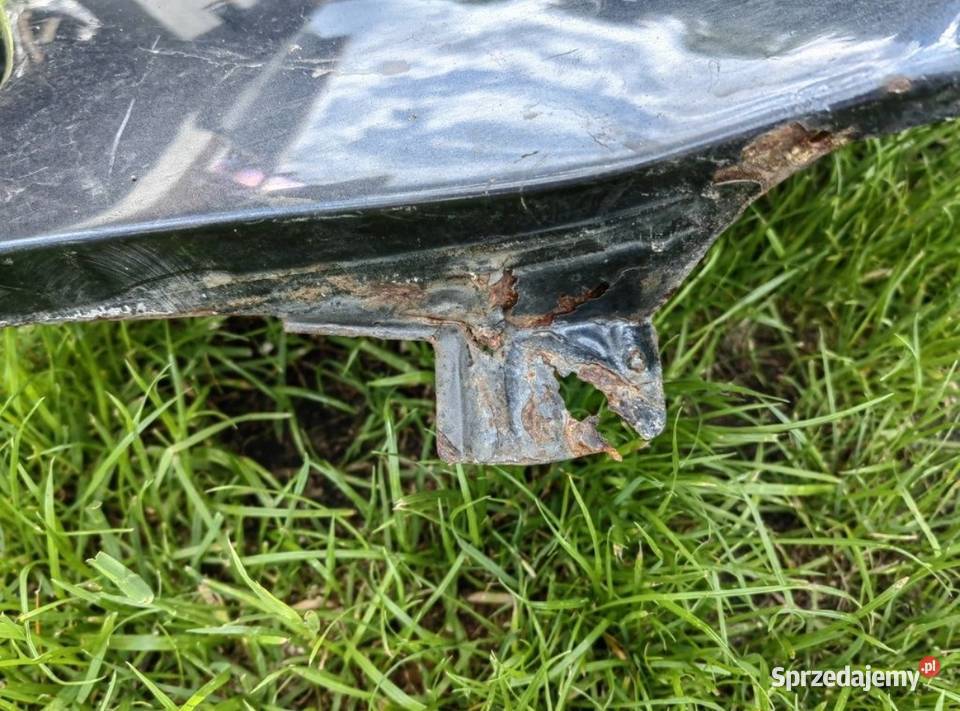 Błotnik lewy przód BMW E38