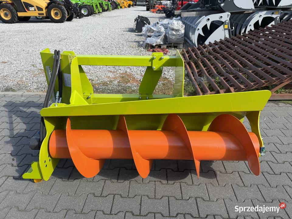 Podgarniacz do paszy TMR ADRAF Raacon 160 Zambrów