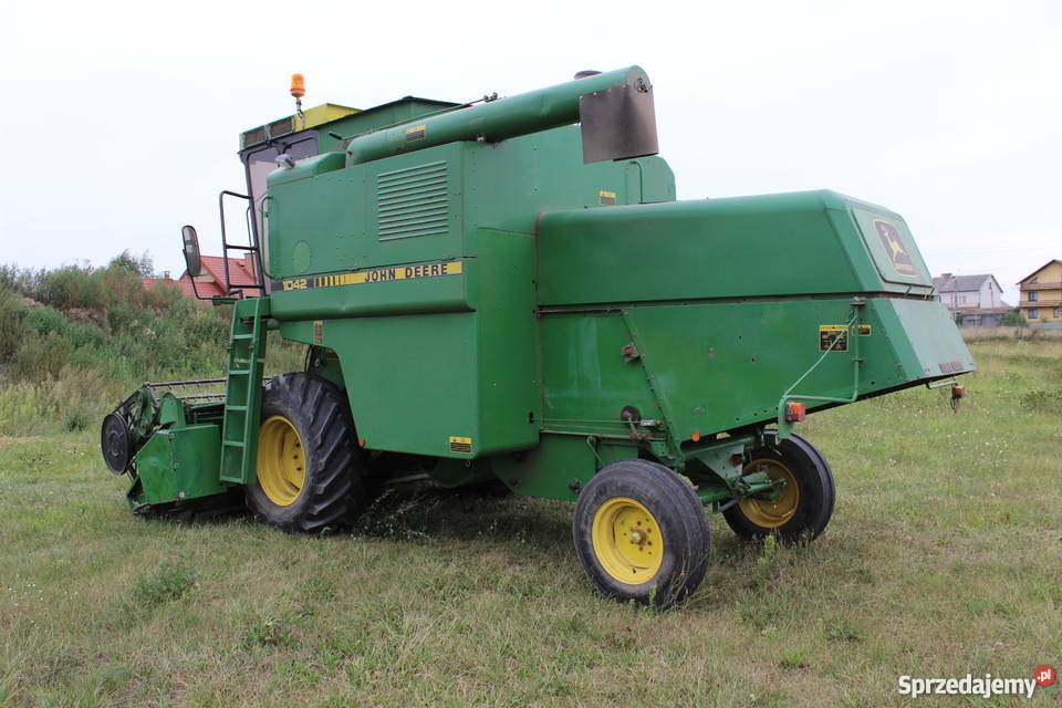 John Deere 1042 kombajn zbożowy Sokoły