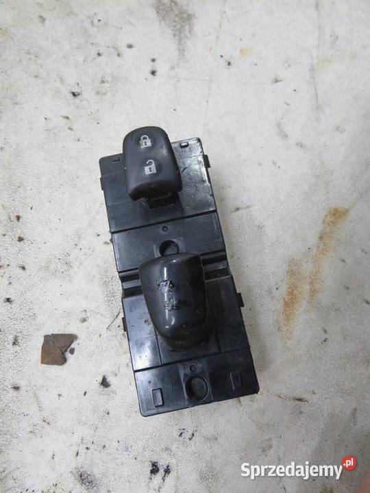 PRZYCISK PANEL SZYB QASHQAI J11