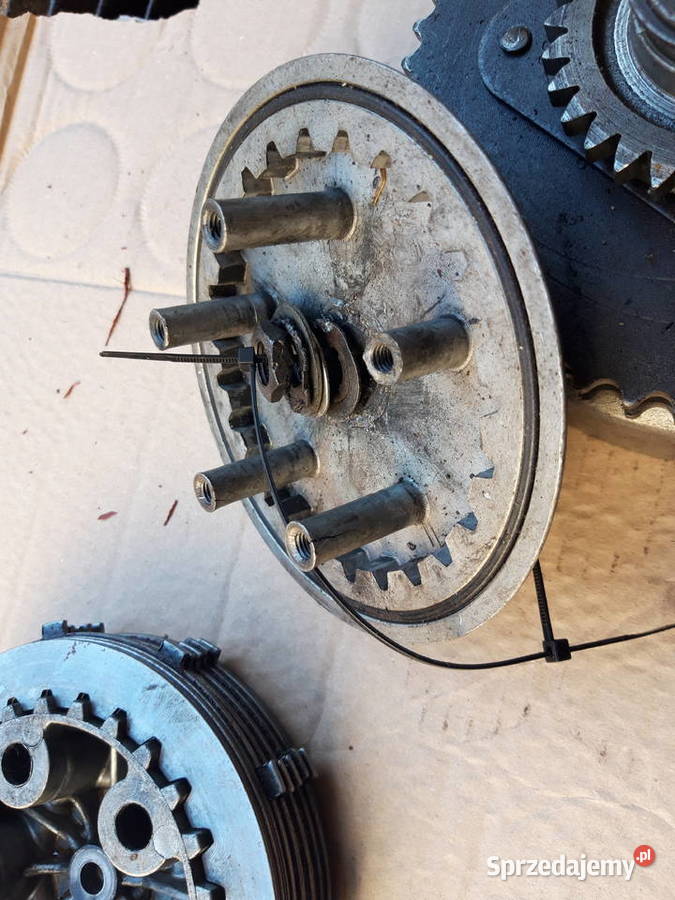 Sprzęgło kosz sprzęgłowy jawa 350 ts Kosze sprzęgłowe Przeworsk