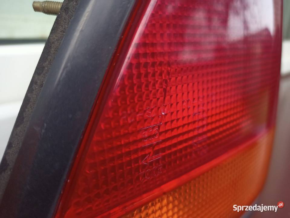 Daewoo Espero lampa tył tylna lewa w błotnik łódzkie Sieradz