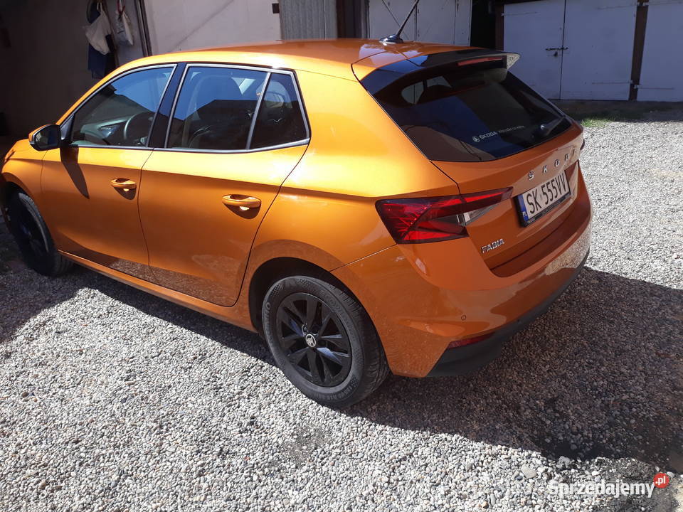 Skoda Fabianiski przebieg Rok produkcji 2022 Katowice sprzedam