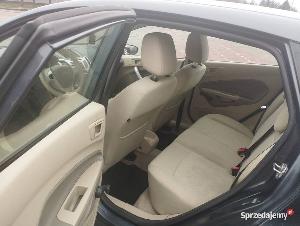 Ford Fiesta 2010 125 BenzGaz lubelskie Cyców