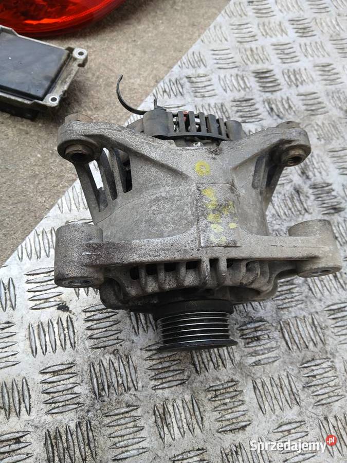 Alternator 13222929 Opel Corsa D 10 12 14 Benz Radłów sprzedam