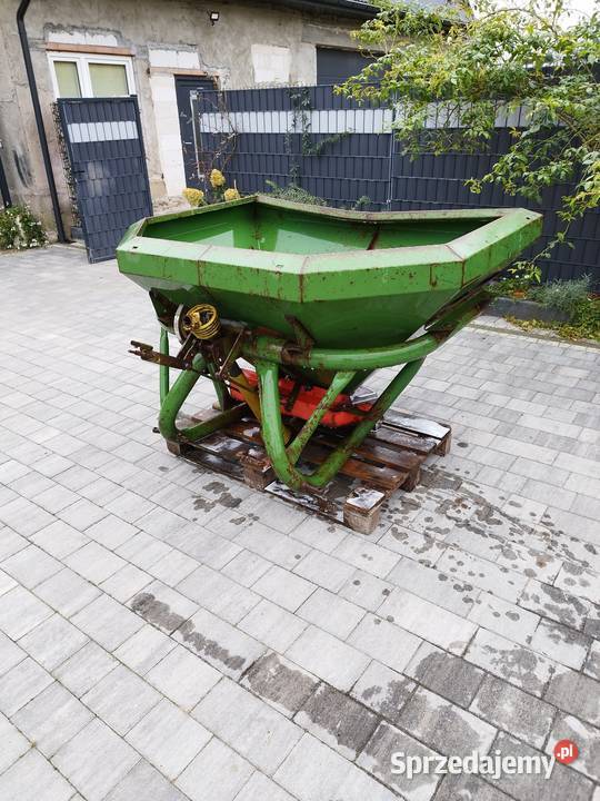 Rozsiewacz nawozów Amazone ZAF 803 Amazone Opoczno