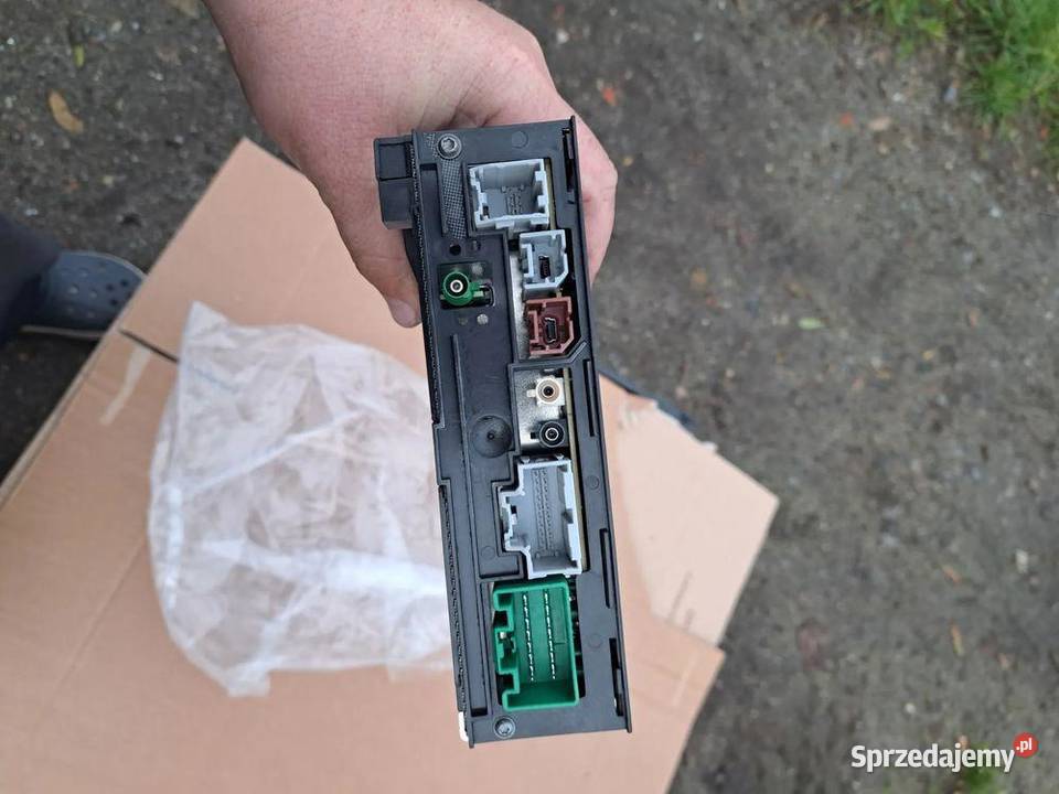 Radio silverbox Opel Insignia A 39001634 osobowe Sprzęt audio fabryczny