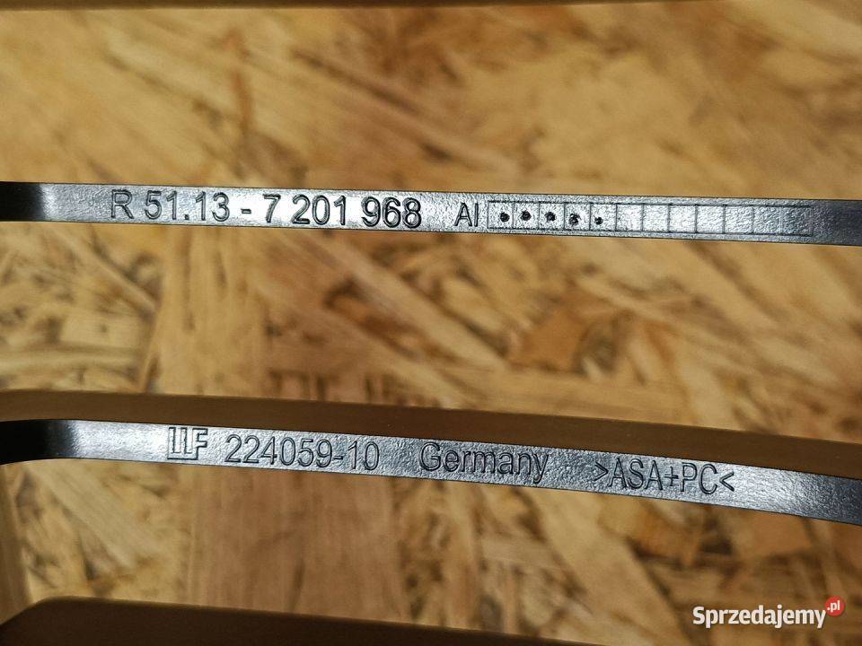 BMW 3 E90N E91N NERKA KRATKA ATRAPA ZDERZAKA Pleszew