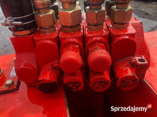 Manitou 928 Rozdzielacz Hydrauliczny