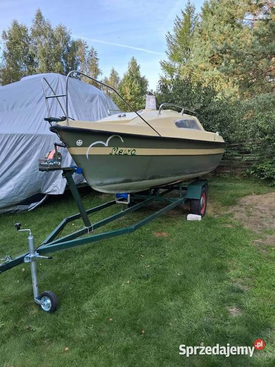 Sprzedam Łódź Bez 4 przerobiony pod silnik Augustów