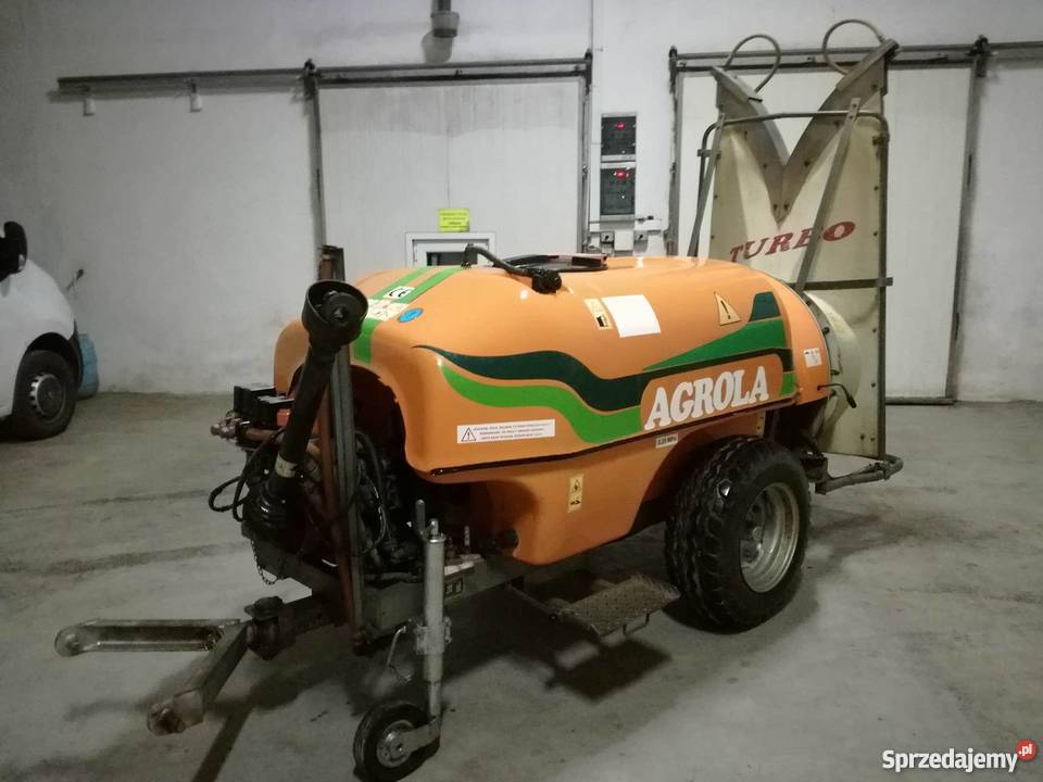 Opryskiwacz sadowniczy Agrola Turbo 1500l Opryskiwacze