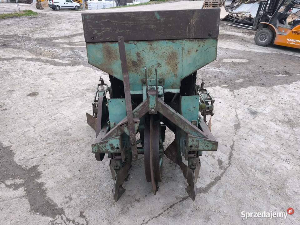 Sadzarka do ziemniaków nieuszkodzony Siewniki i sadzarki Maszów