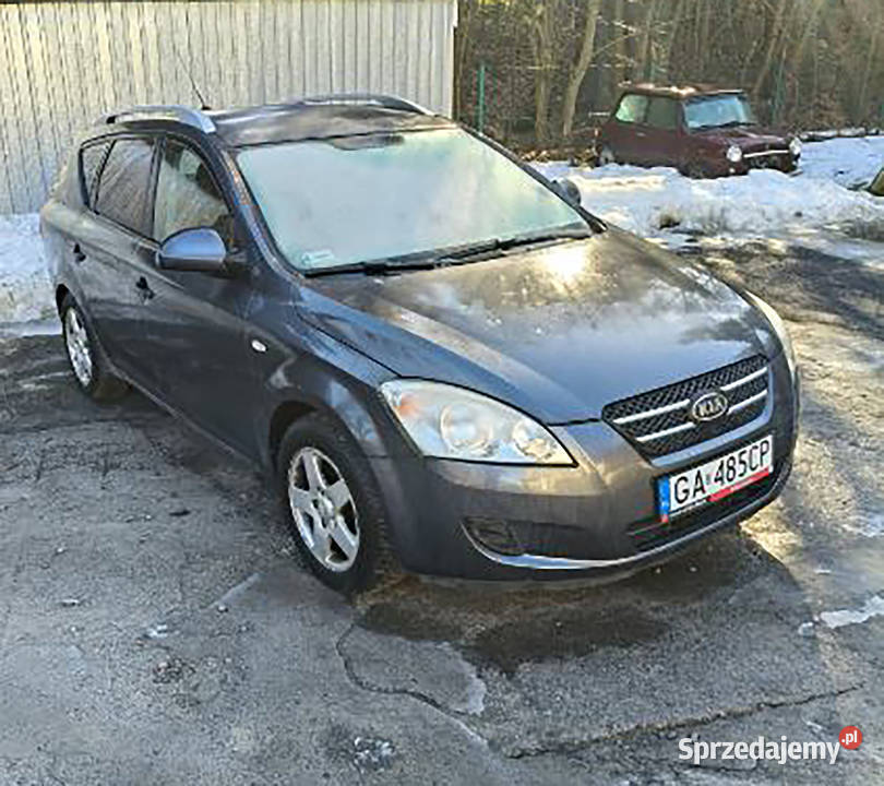 KIA CEED KOMBI 14 2008 LPG do naprawy pomorskie Gdańsk