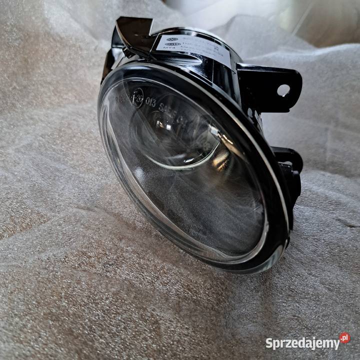 VW Passat B6 Halogen Prawy 3C0941700A soczewka Wieliczka