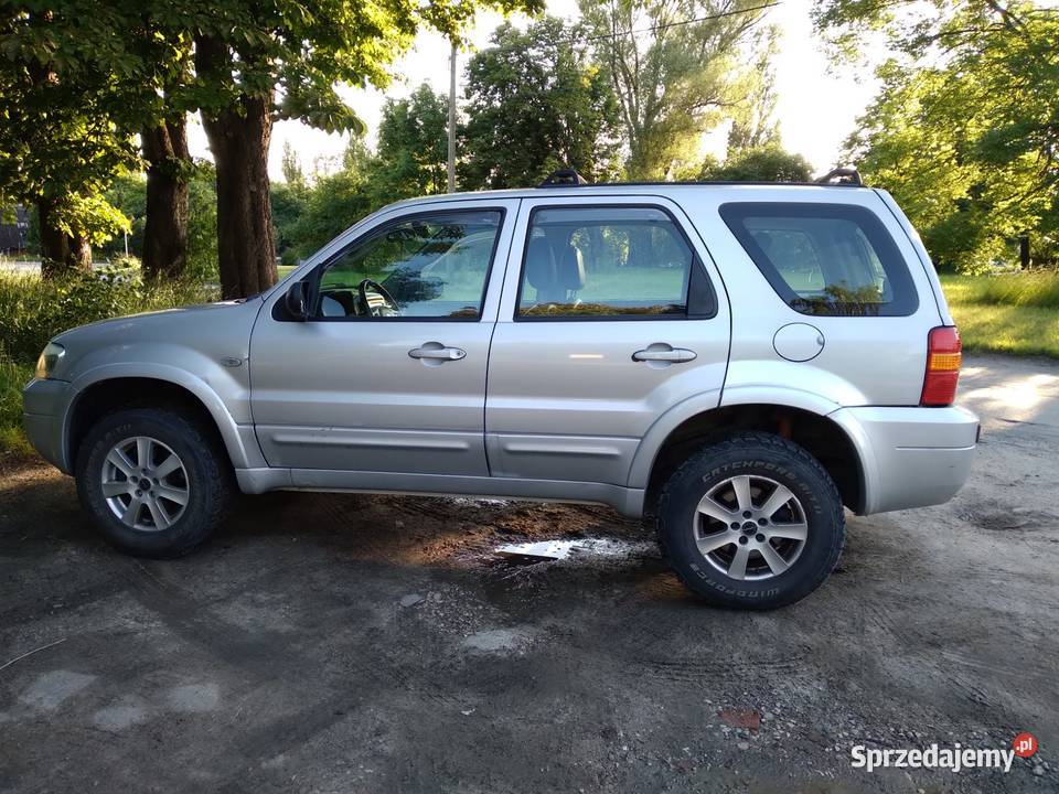 Maverick II 30 V6 24V AWD 4X4 na biwak rybki immobilizer Kielce