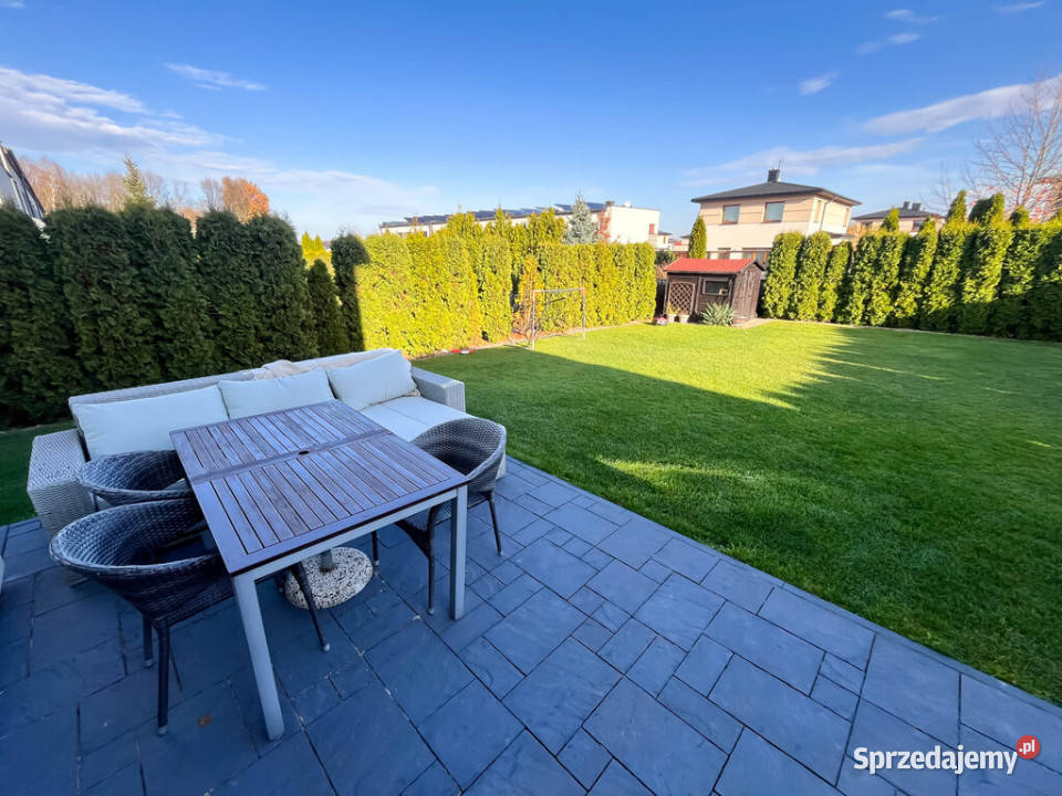 Dom 1035m2 garaż działka 563m2 Rumiankowa Sprzedaż