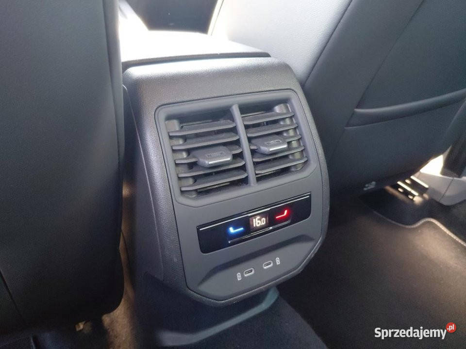 SEAT Leon 2023r Salon Faktura 23 Aktywny Warszawa