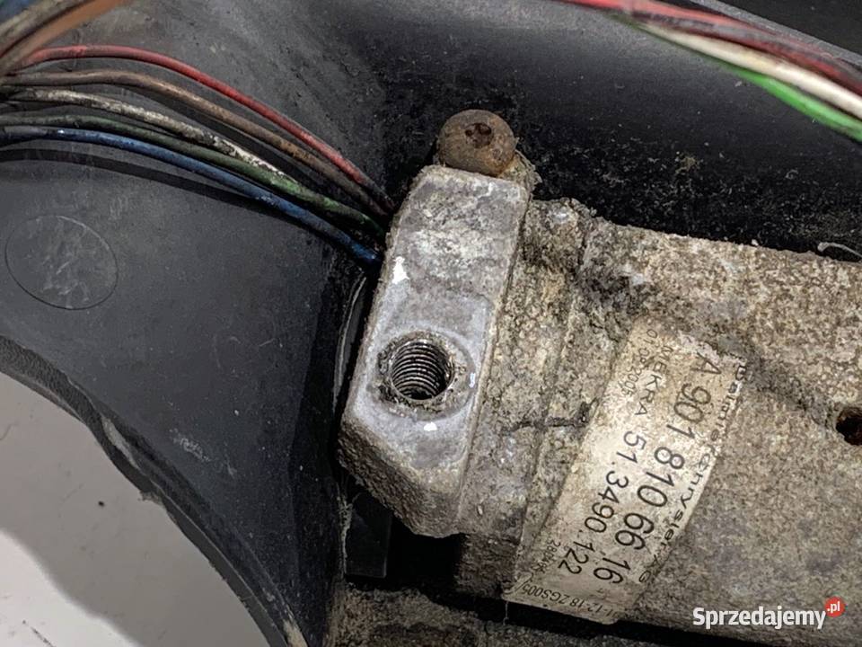 LUSTERKO PRAWY MERCEDES W903 Hatchback 9506