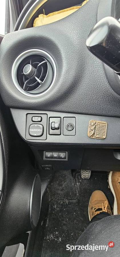 Toyota Yaris 2019 15b 45 przebieg Hrubieszów sprzedam