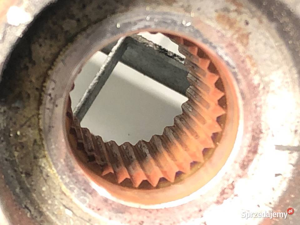 ZWROTNICA PRAWY PRZÓD FORD MONDEO MK5 20 180 osobowe