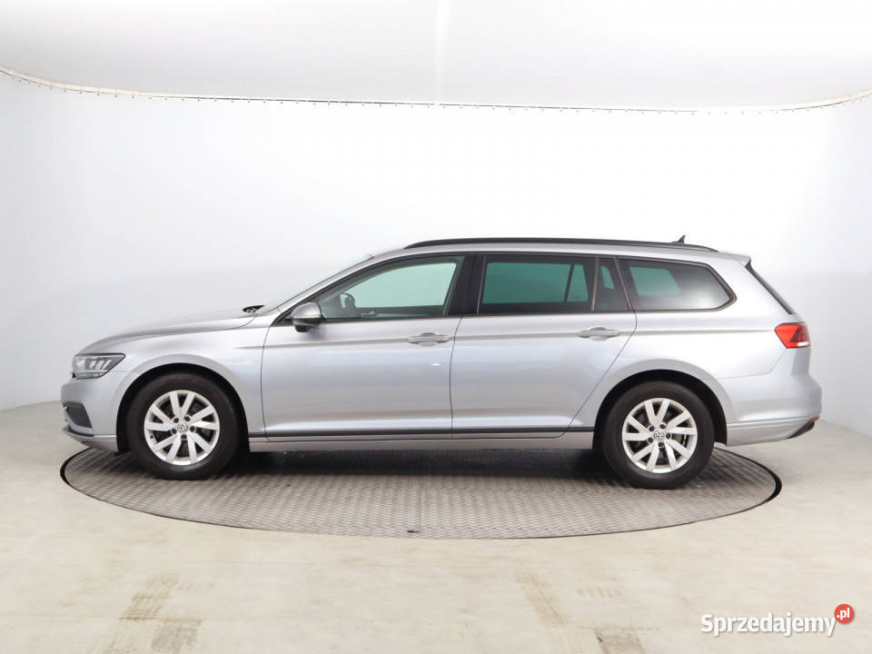 VW Passat 20 TDI światła LED Bielany Wrocławskie
