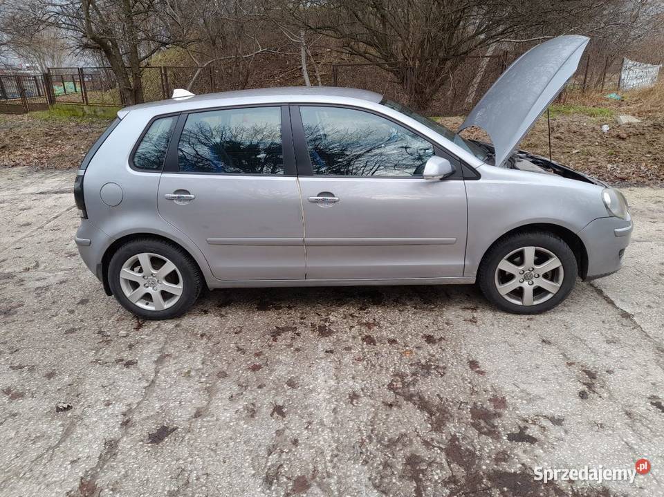 Sprzedam samochód osobowy volkswagen Polo 70KM Radom